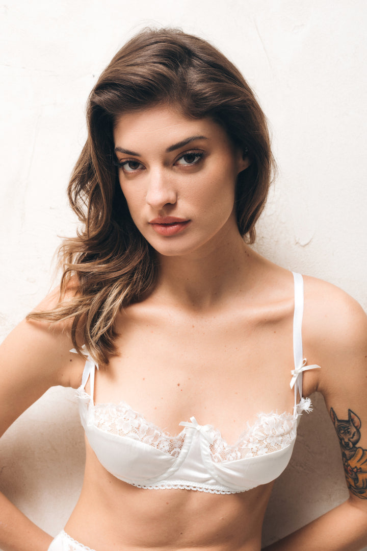 Goddess of Night Set 8 - Balconette Bra, Knickers and Garter Belt