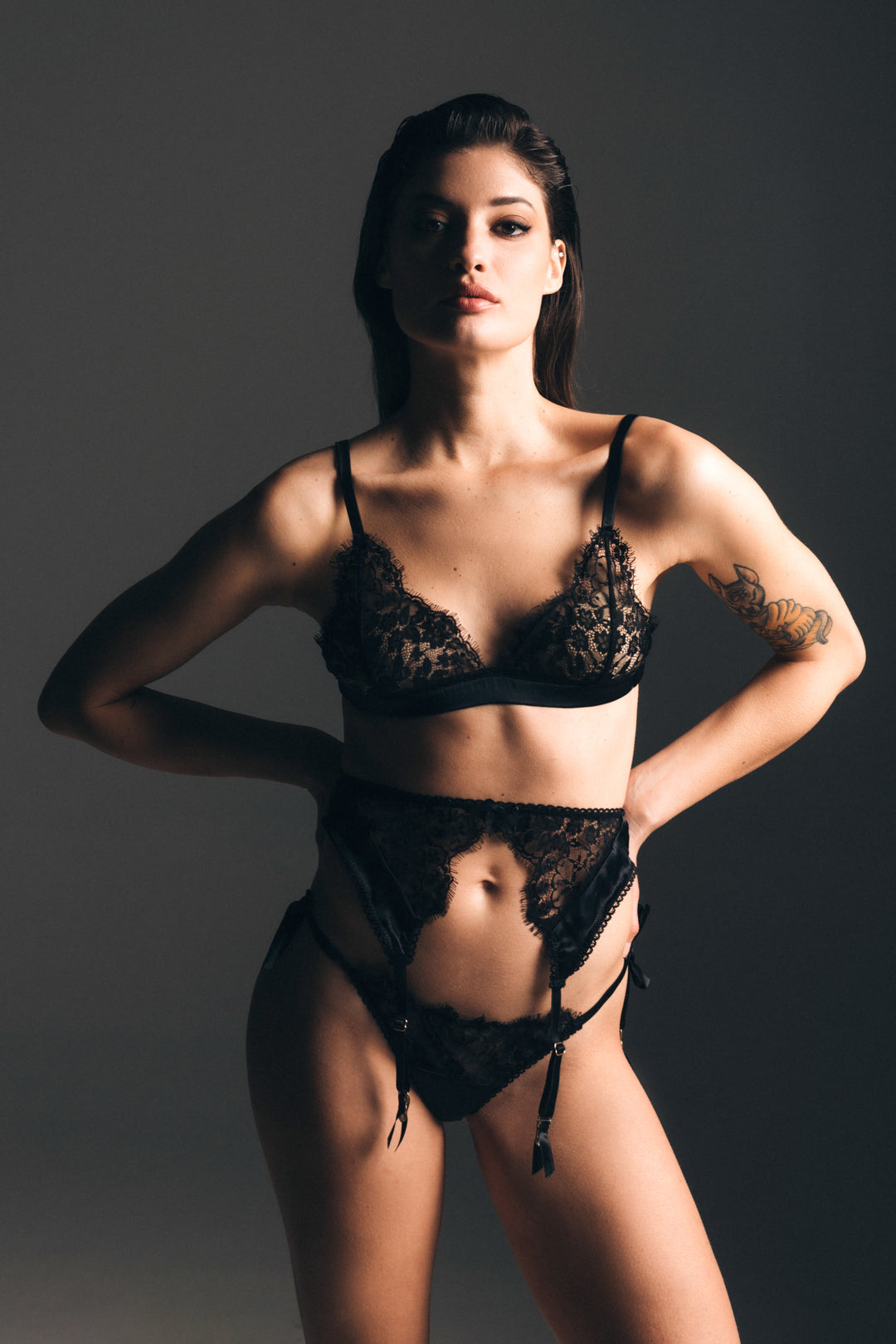 Ishtar’s Temptation Garter Belt in Onyx