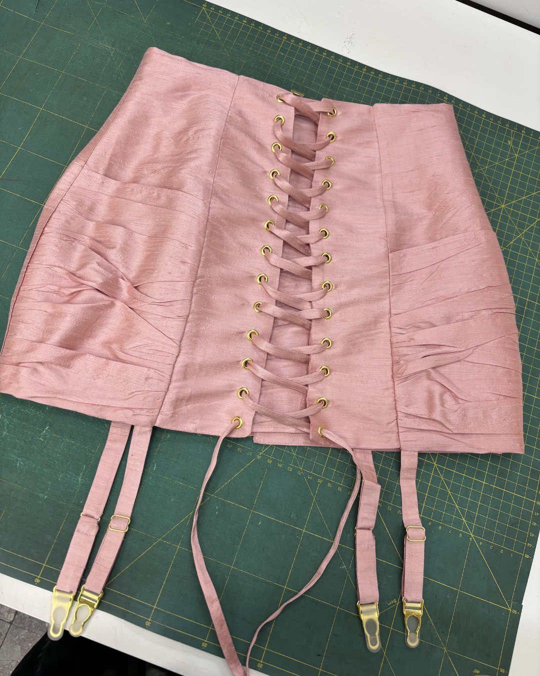 Silk Époque suknja u Barbie roze boji