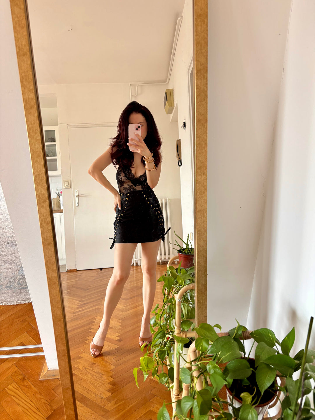 Silk Époque Double Slits Mini Skirt in Black
